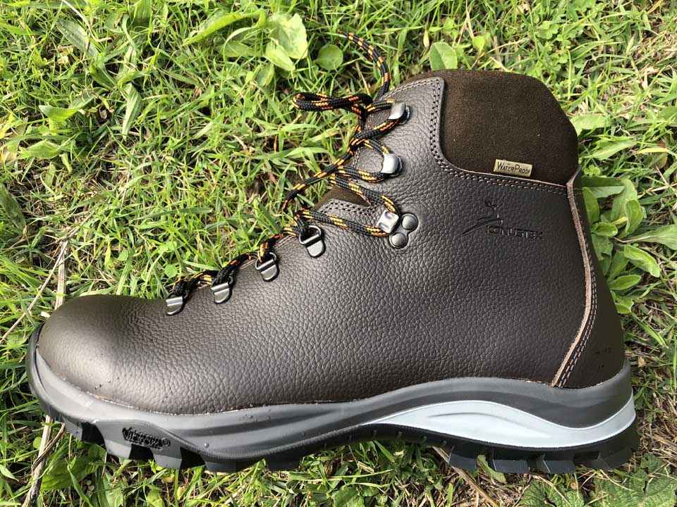 Scarpe hotsell goretex caccia